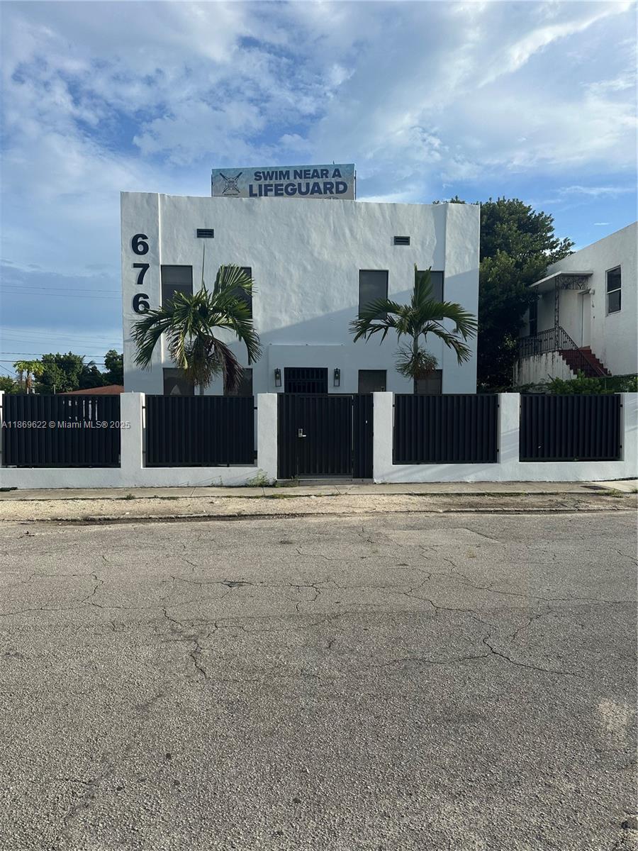 Fully remodeled 8-unit multi-family building available as a master lease! Each unit is a 2 bed / 1 bath with washer & dryer, fridge, range, and microwave. Prime location just minutes from Wynwood, Miami Design District, Biscayne Bay, restaurants, and major highways. Ideal for investors seeking Airbnb, short-term, or long-term rental opportunities. Strong rental demand, turnkey, and ready to generate income.