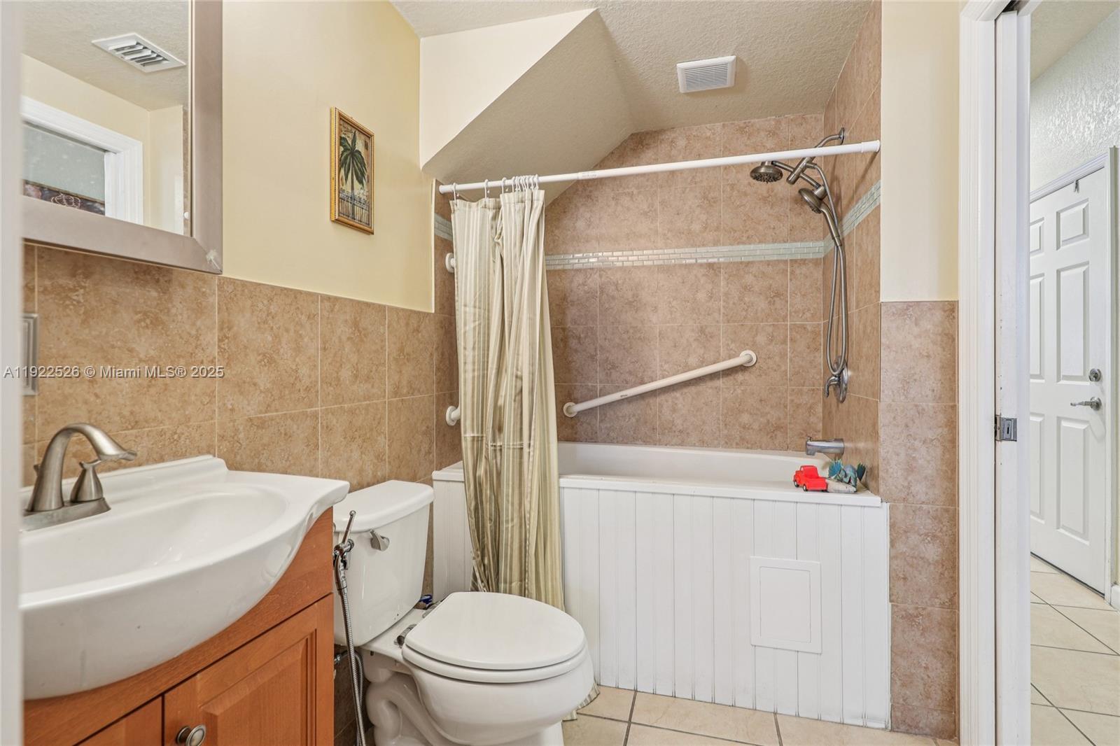 SILVER PALM EAST SEC TWO - Residential