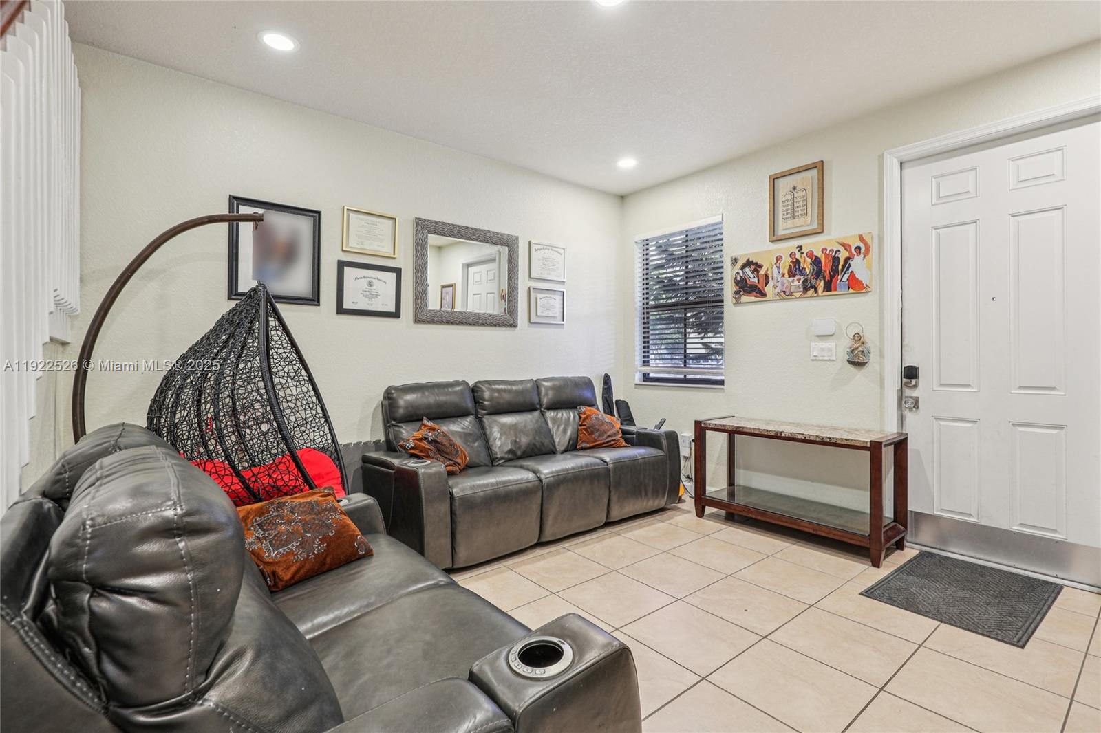 SILVER PALM EAST SEC TWO - Residential