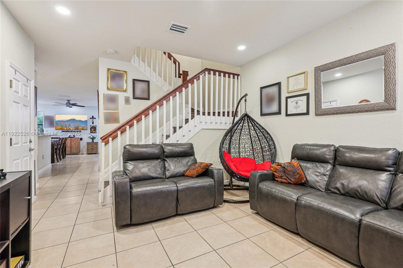 SILVER PALM EAST SEC TWO - Residential