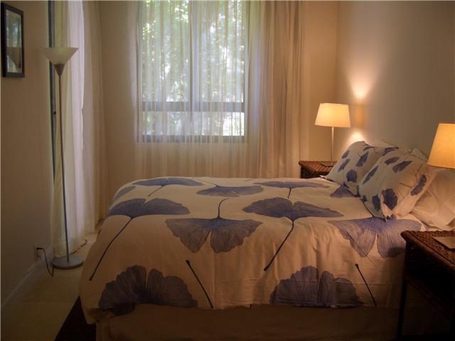 KEY COLONY CONDO #4 - Residential Lease