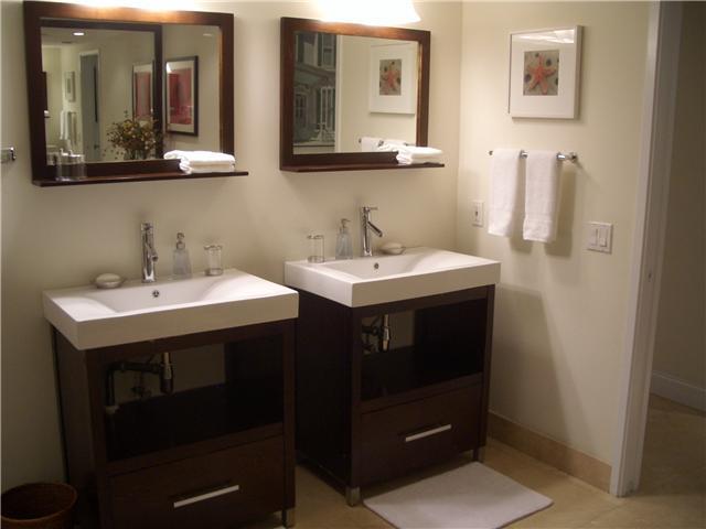 KEY COLONY CONDO #4 - Residential Lease