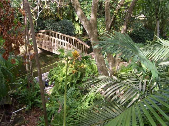 KEY COLONY CONDO #4 - Residential Lease