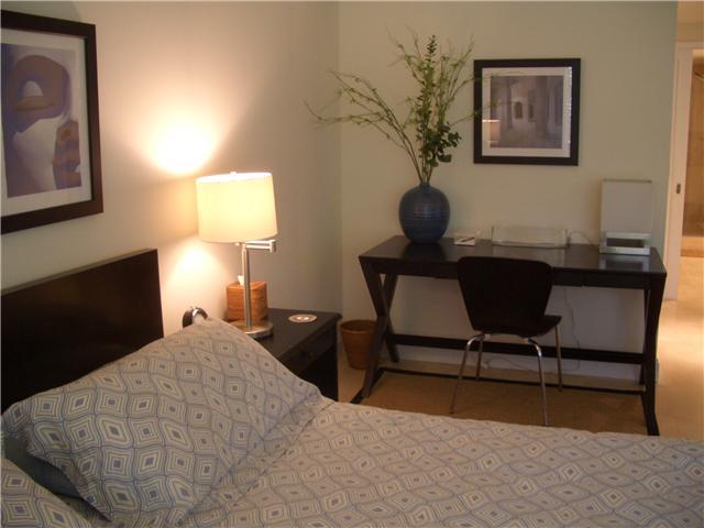 KEY COLONY CONDO #4 - Residential Lease