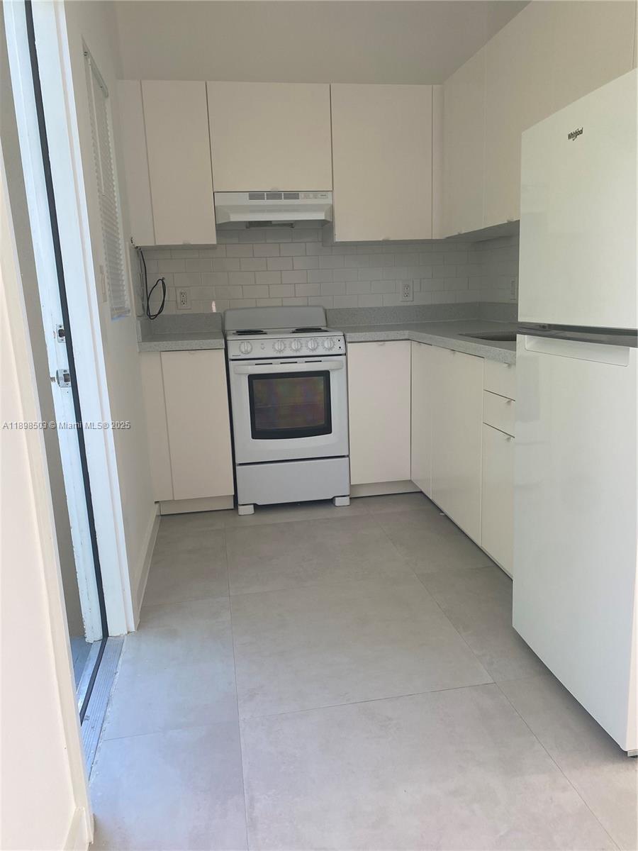 FULFORD BY THE SEA SEC D - Residential Lease