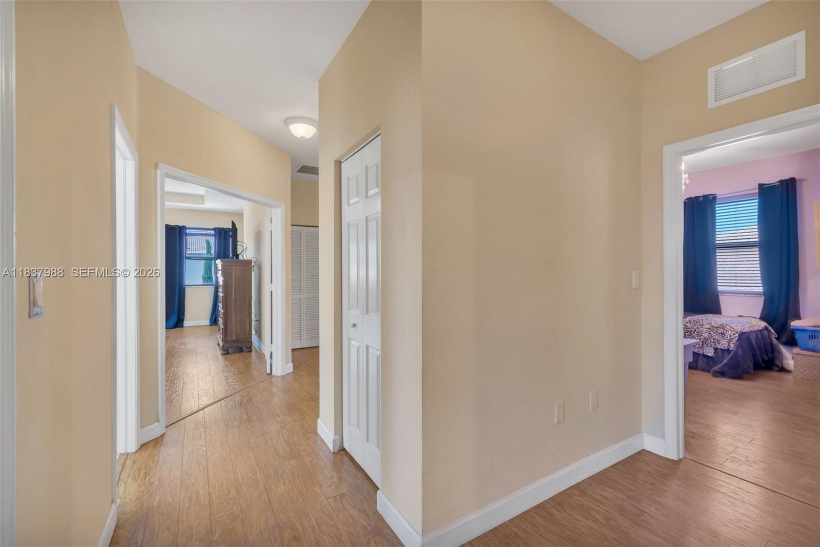 ENCLAVE AT BLACK POINT MA - Residential