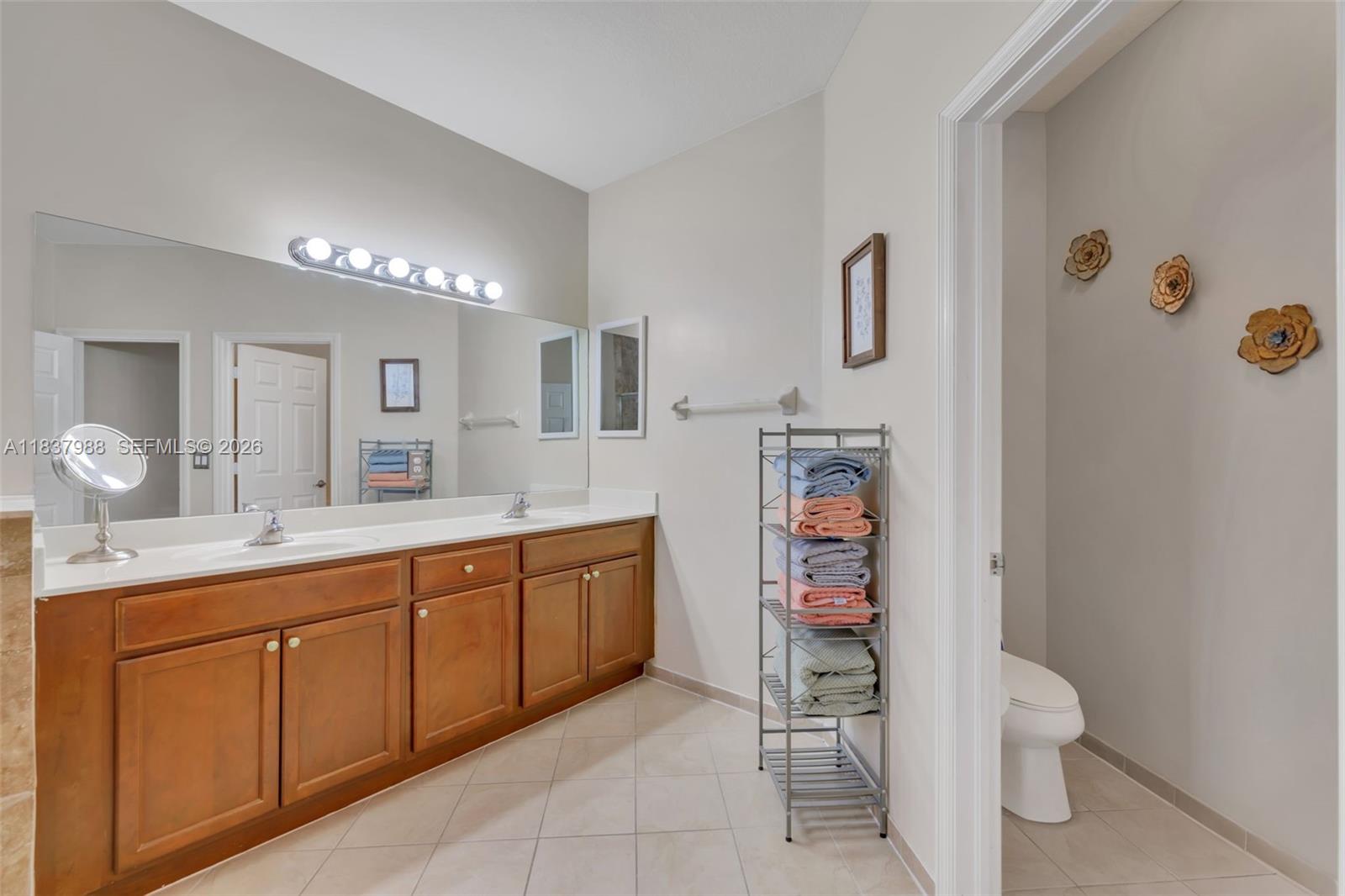 ENCLAVE AT BLACK POINT MA - Residential