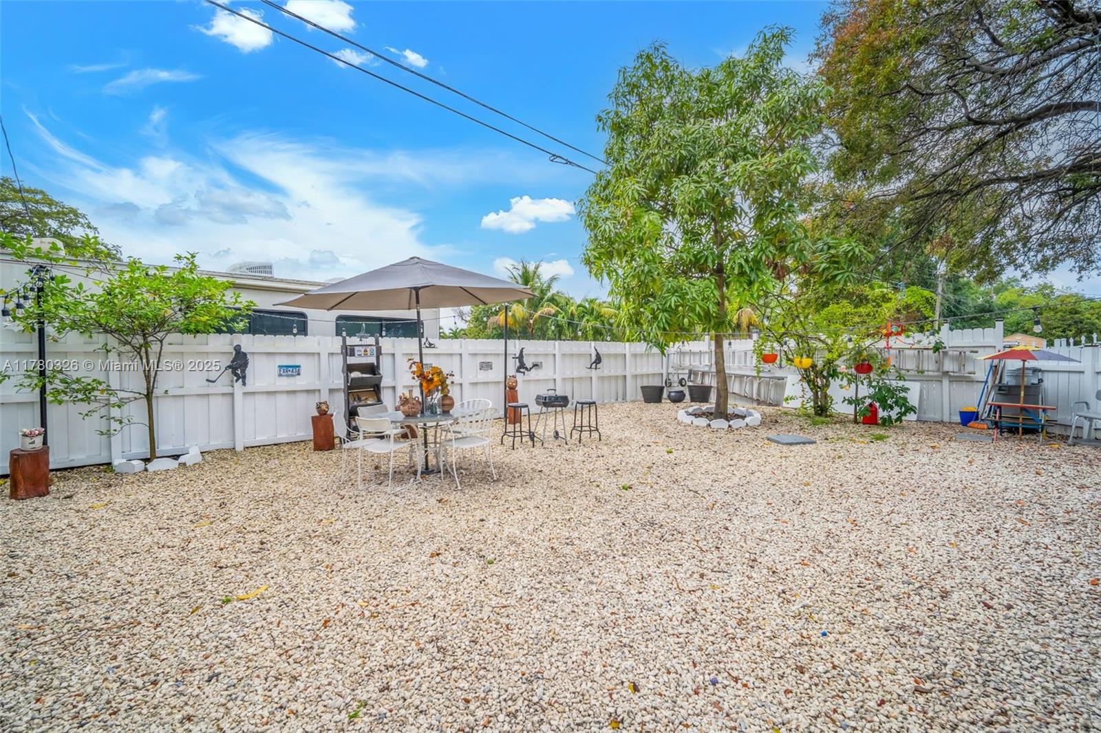 11425 NW 18th Ave