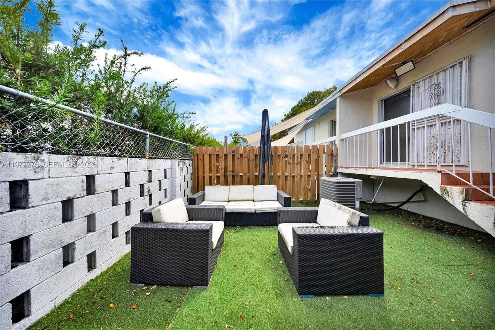 BLACK CREEK VILLAS - Residential