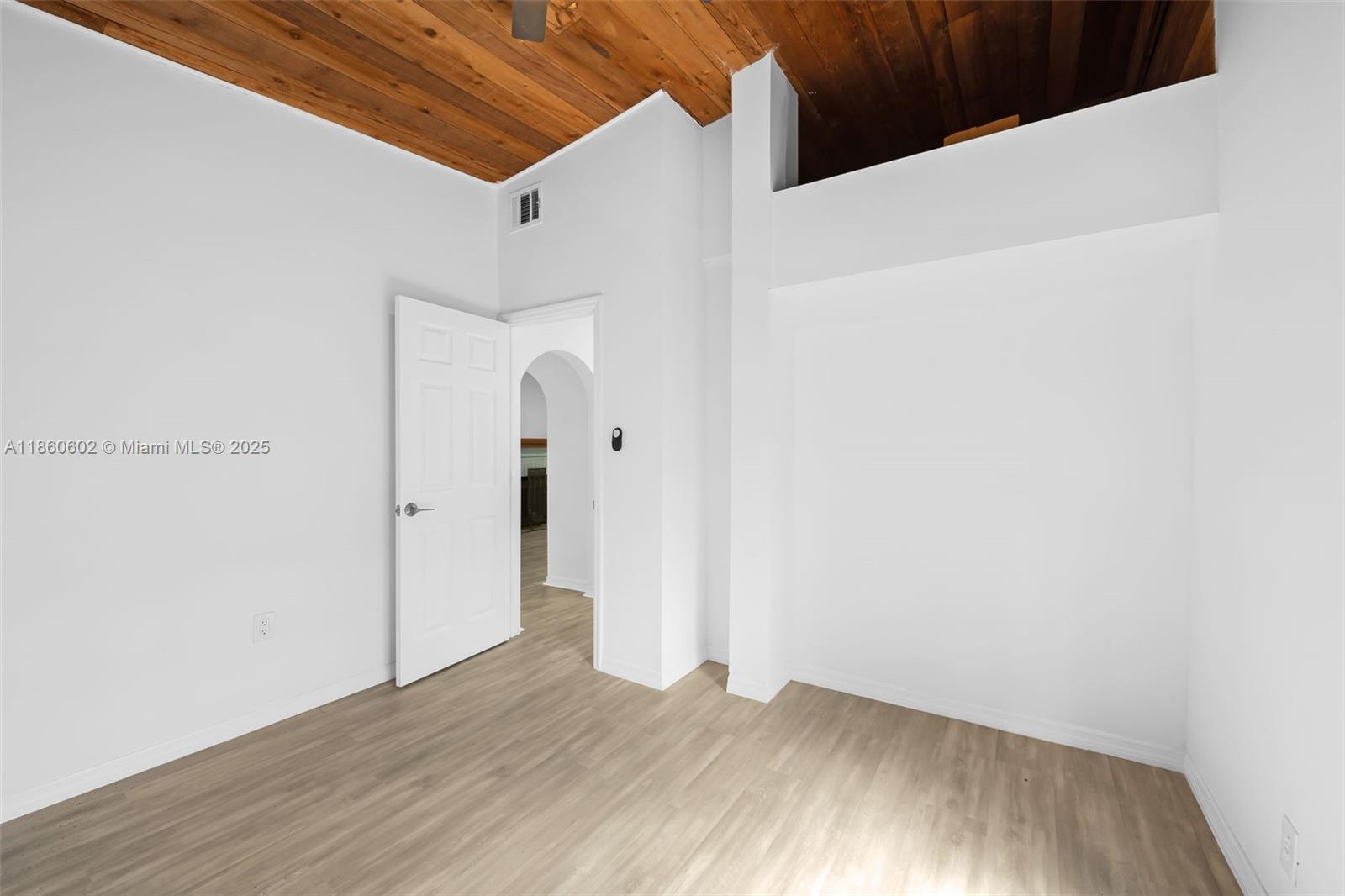 HOLLYWOOD SOUTH SIDE ADD - Residential