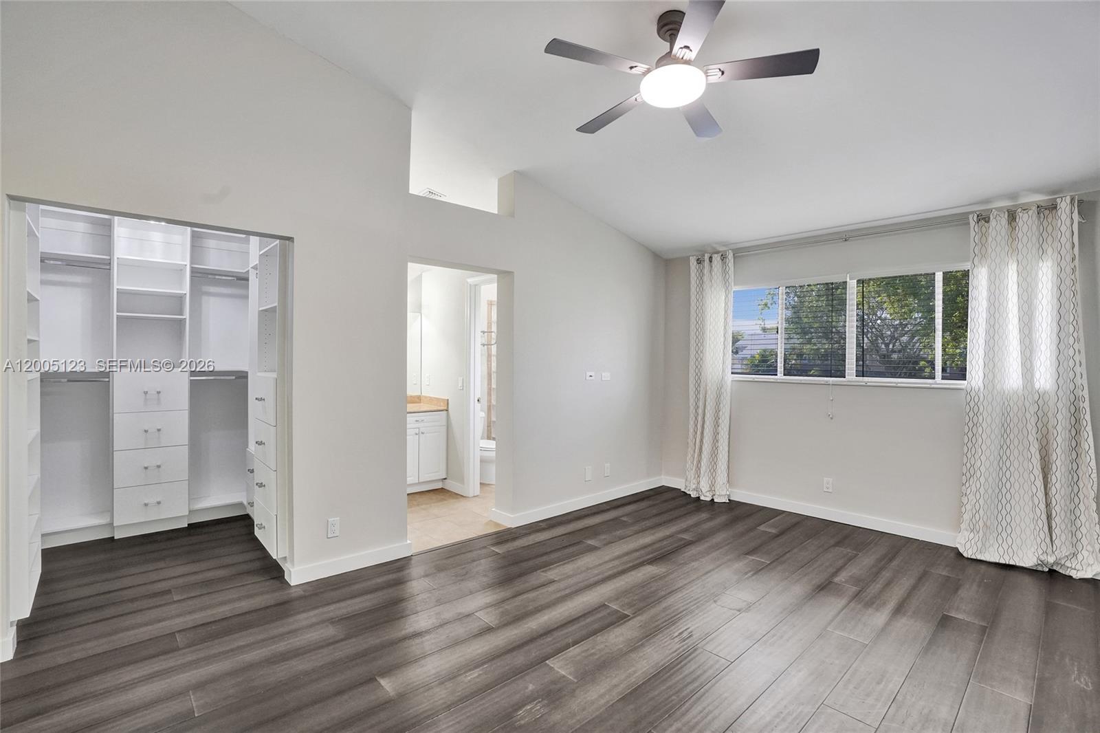 CORAL POINT NORTH - Residential