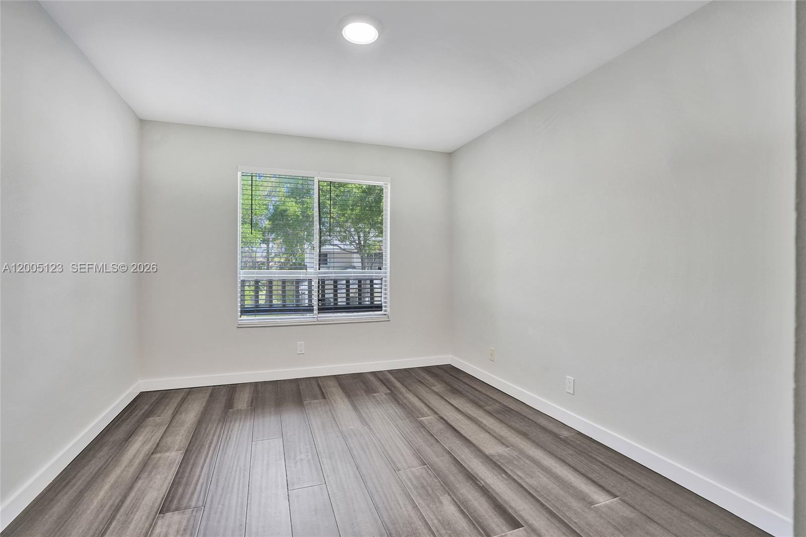 CORAL POINT NORTH - Residential