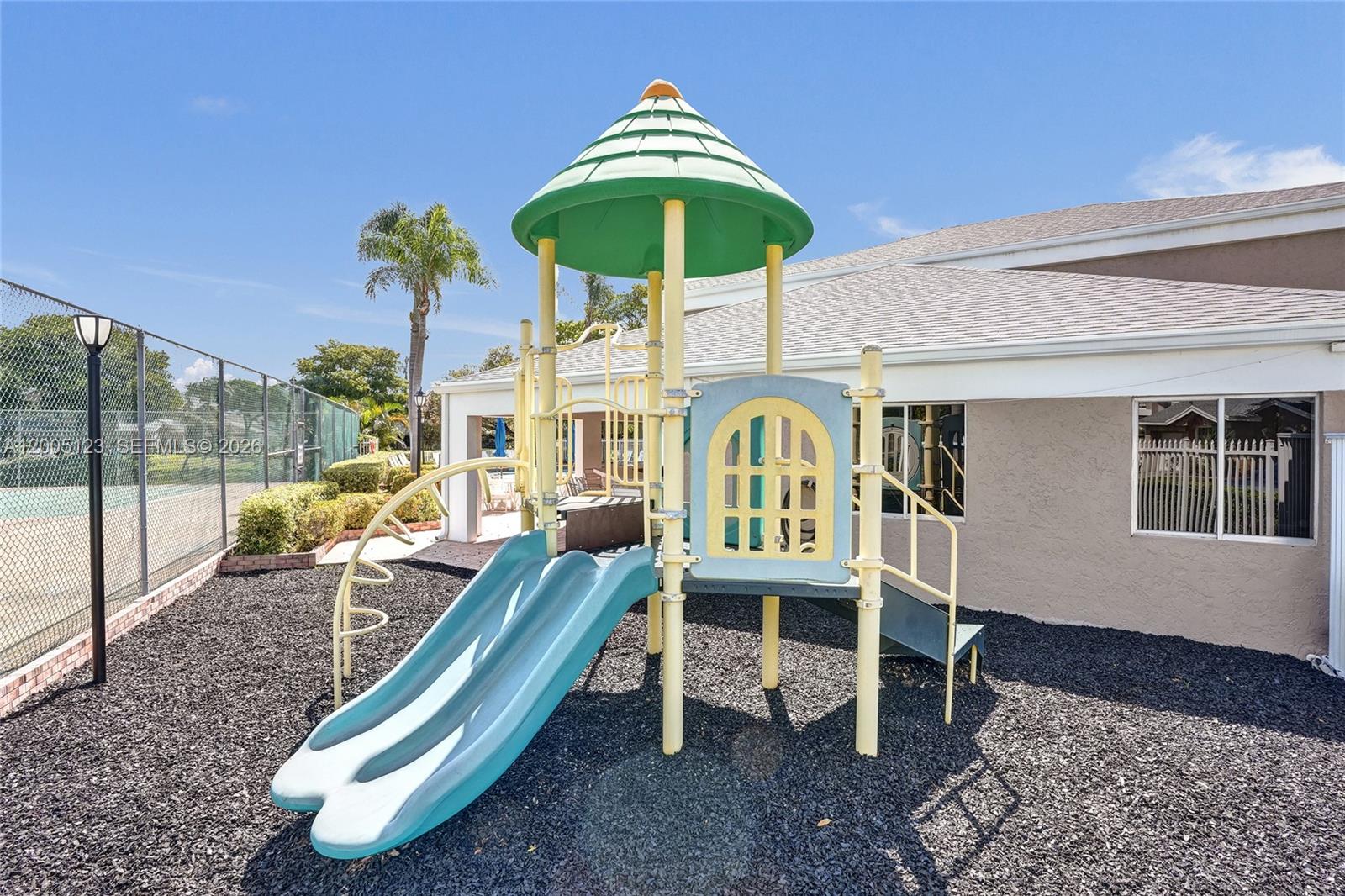 CORAL POINT NORTH - Residential