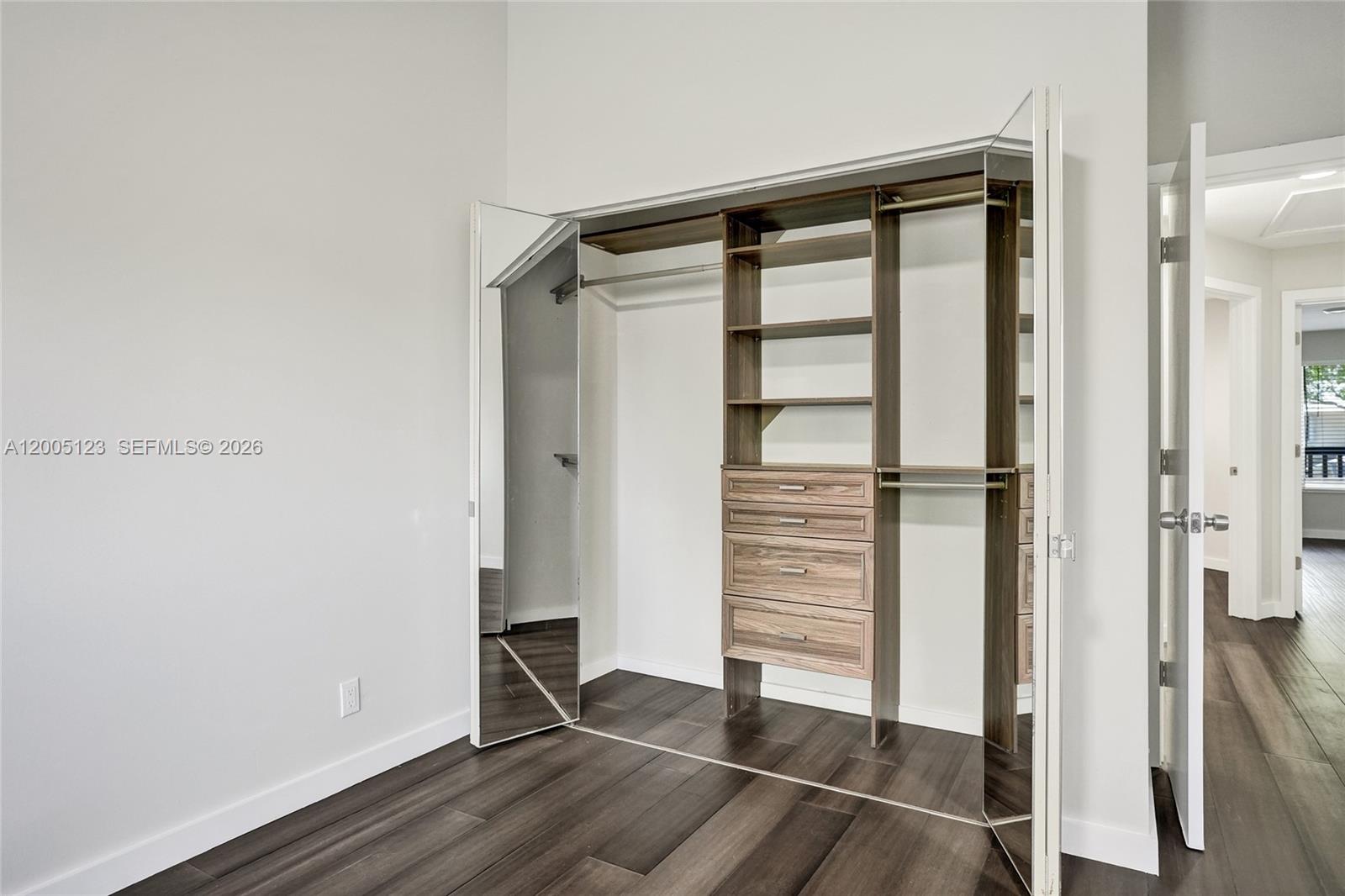 CORAL POINT NORTH - Residential