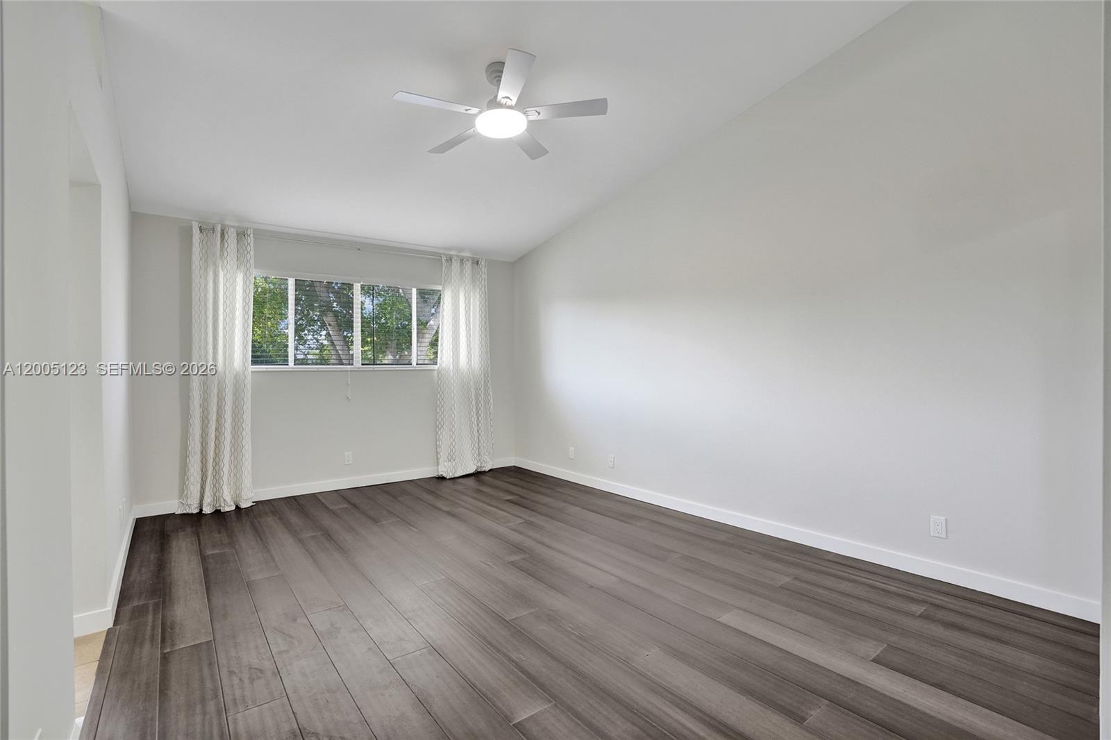 CORAL POINT NORTH - Residential