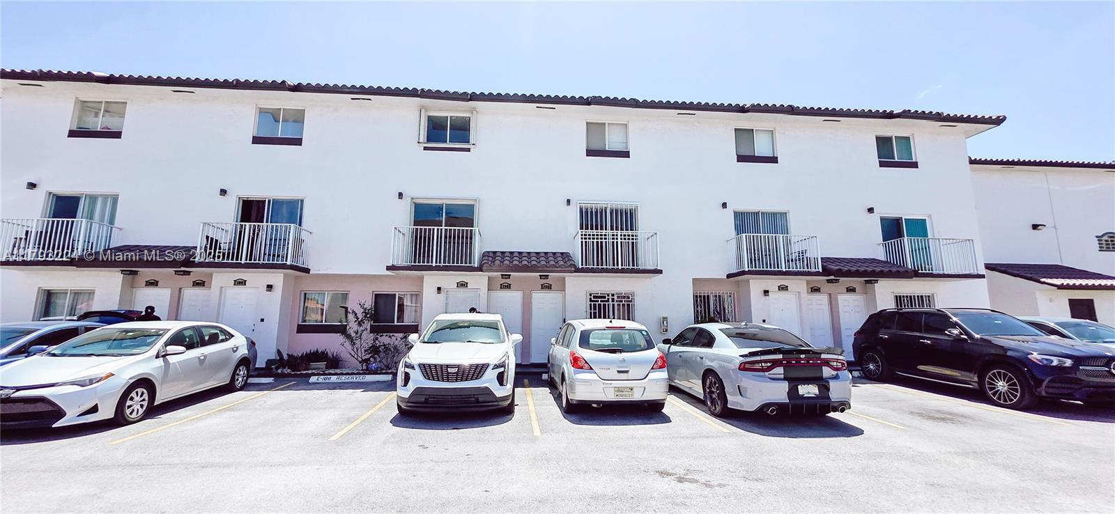 Rental Property at 1100 Sw 104th Ct 206, Miami, Broward County, Florida - Bedrooms: 3 
Bathrooms: 3  - $2,900 MO.