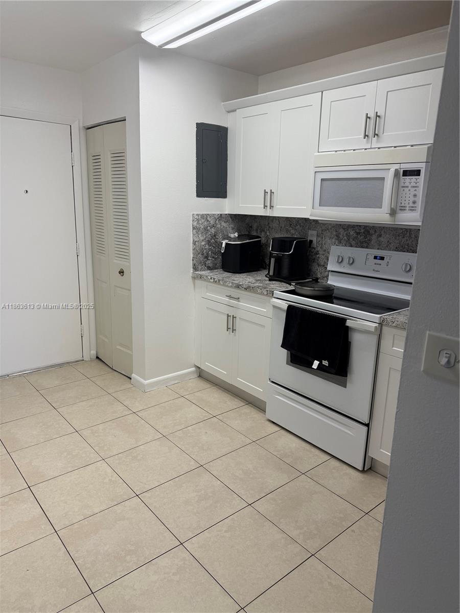 WESTLAND EDEN CONDO II - Residential