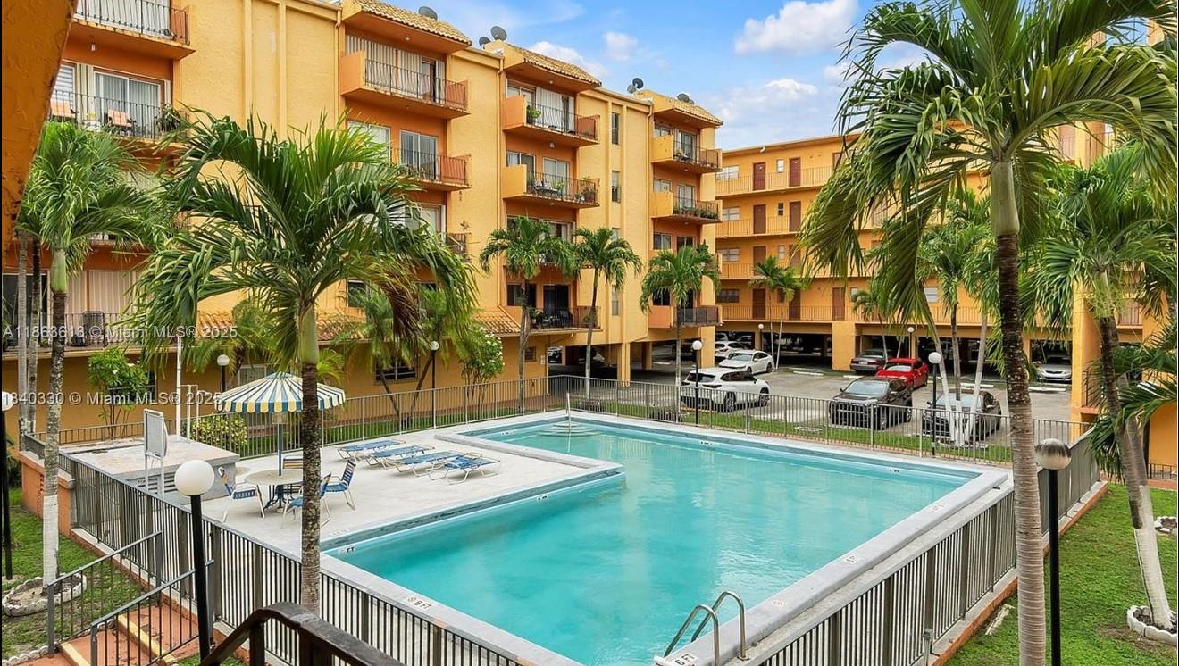 WESTLAND EDEN CONDO II - Residential