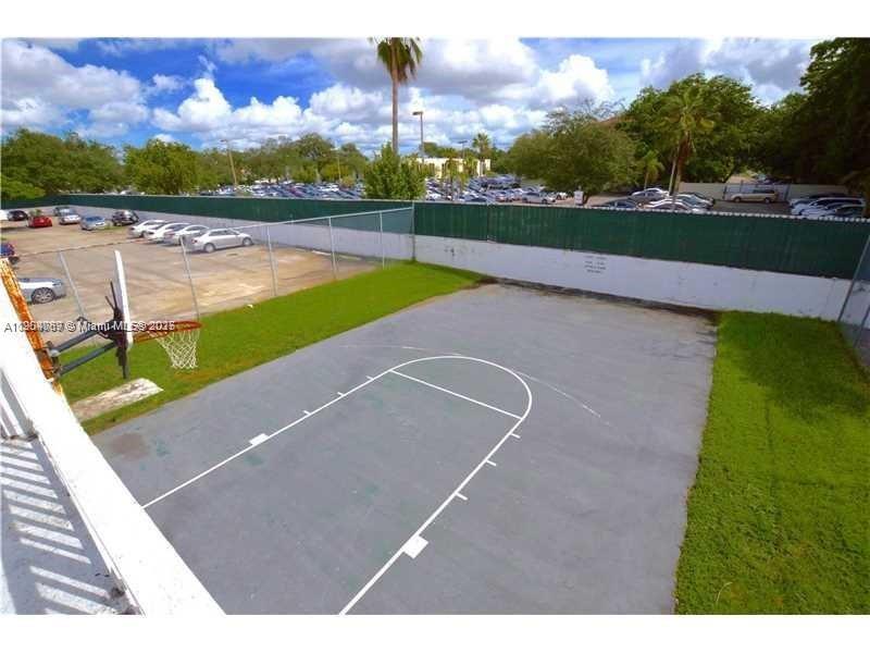 MONTECARLO CONDO - Residential