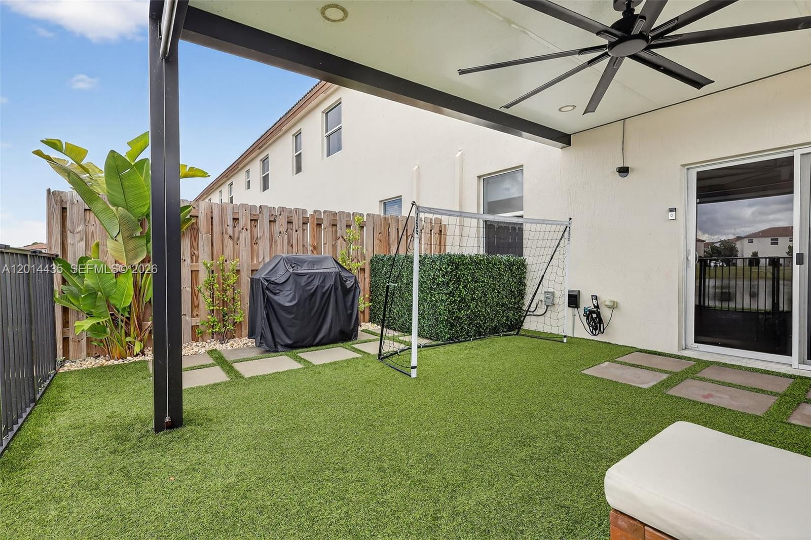 GOLF PARK SEC 1 - Residential