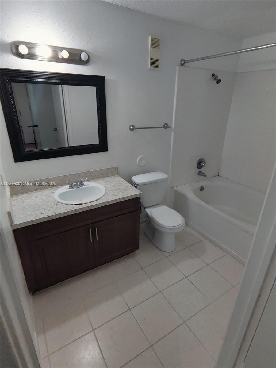 CORAL CLUB GARDEN VILLAS - Residential