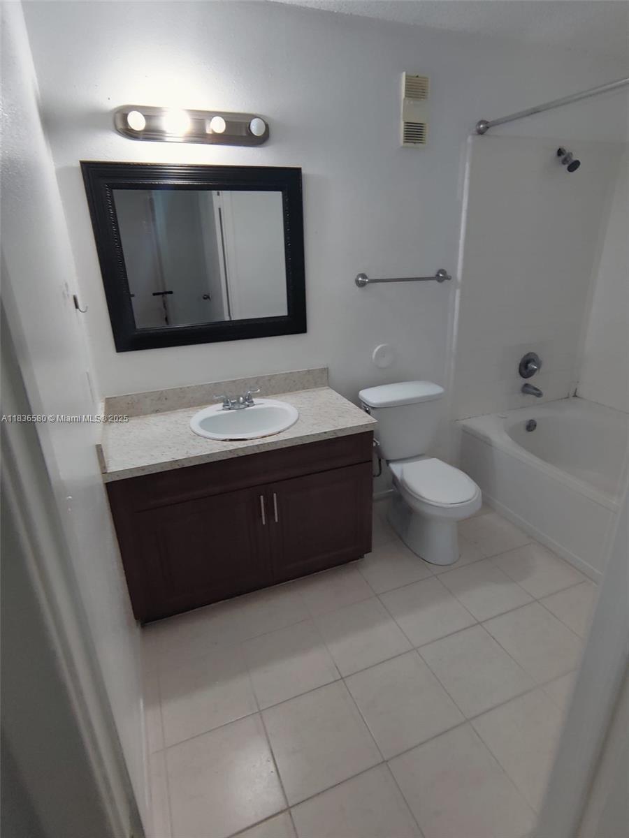 CORAL CLUB GARDEN VILLAS - Residential