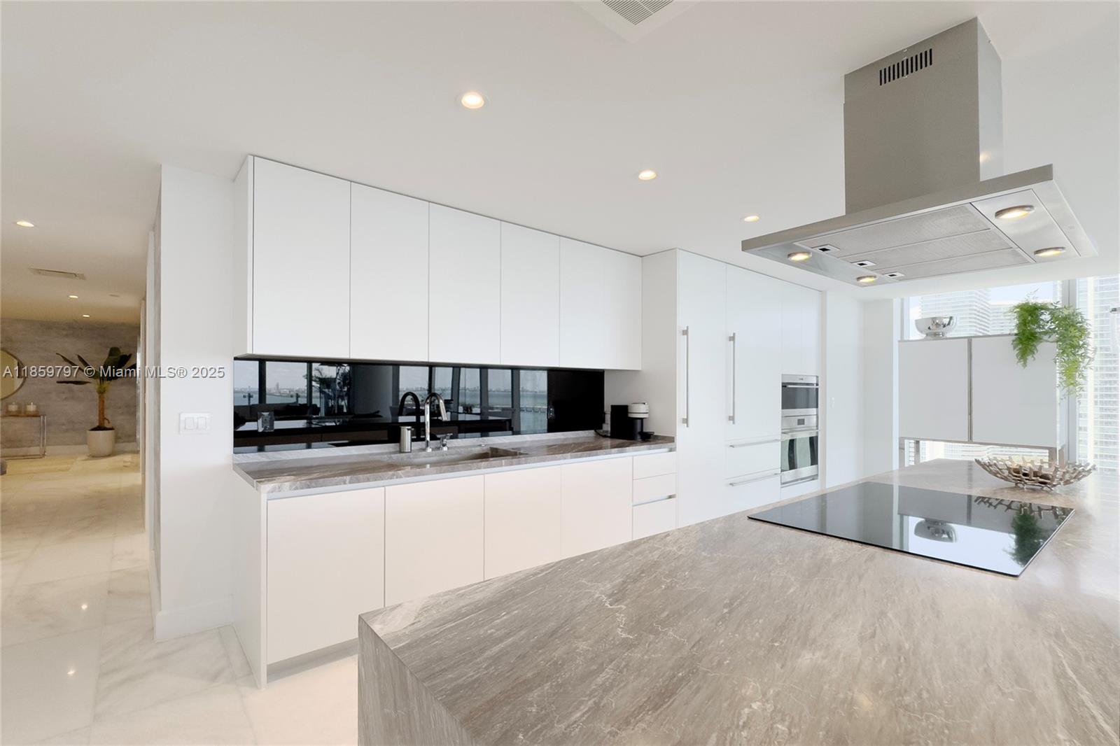 MISSONI BAIA - Residential Lease