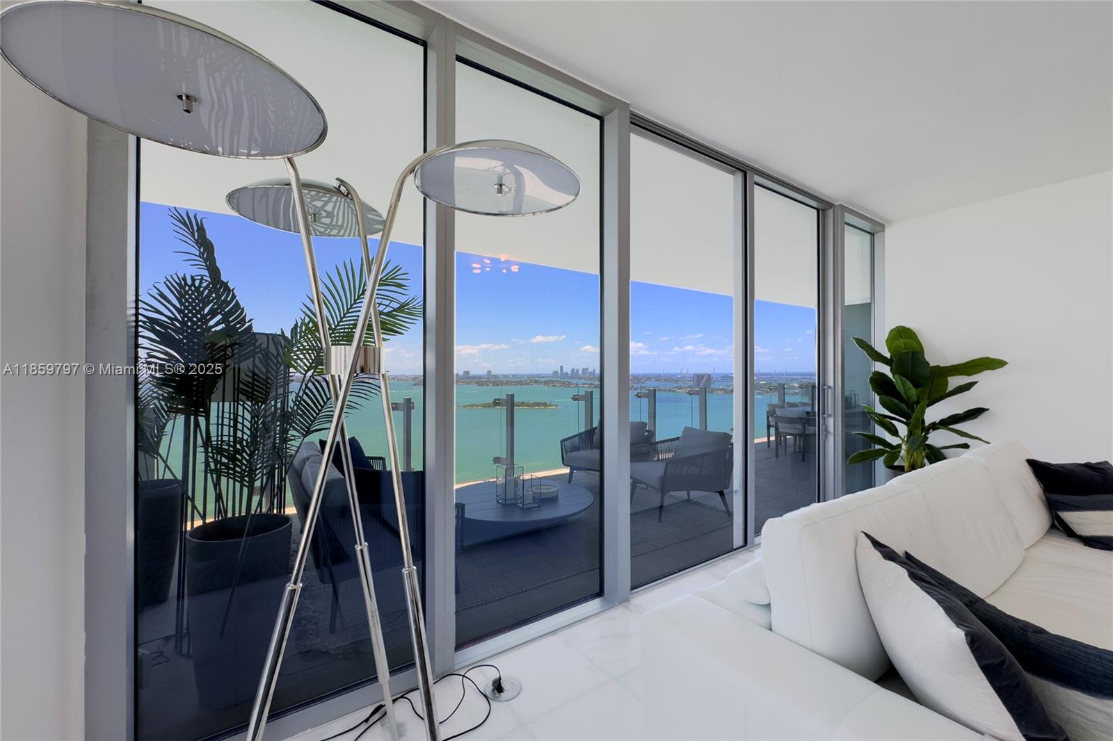 MISSONI BAIA - Residential Lease