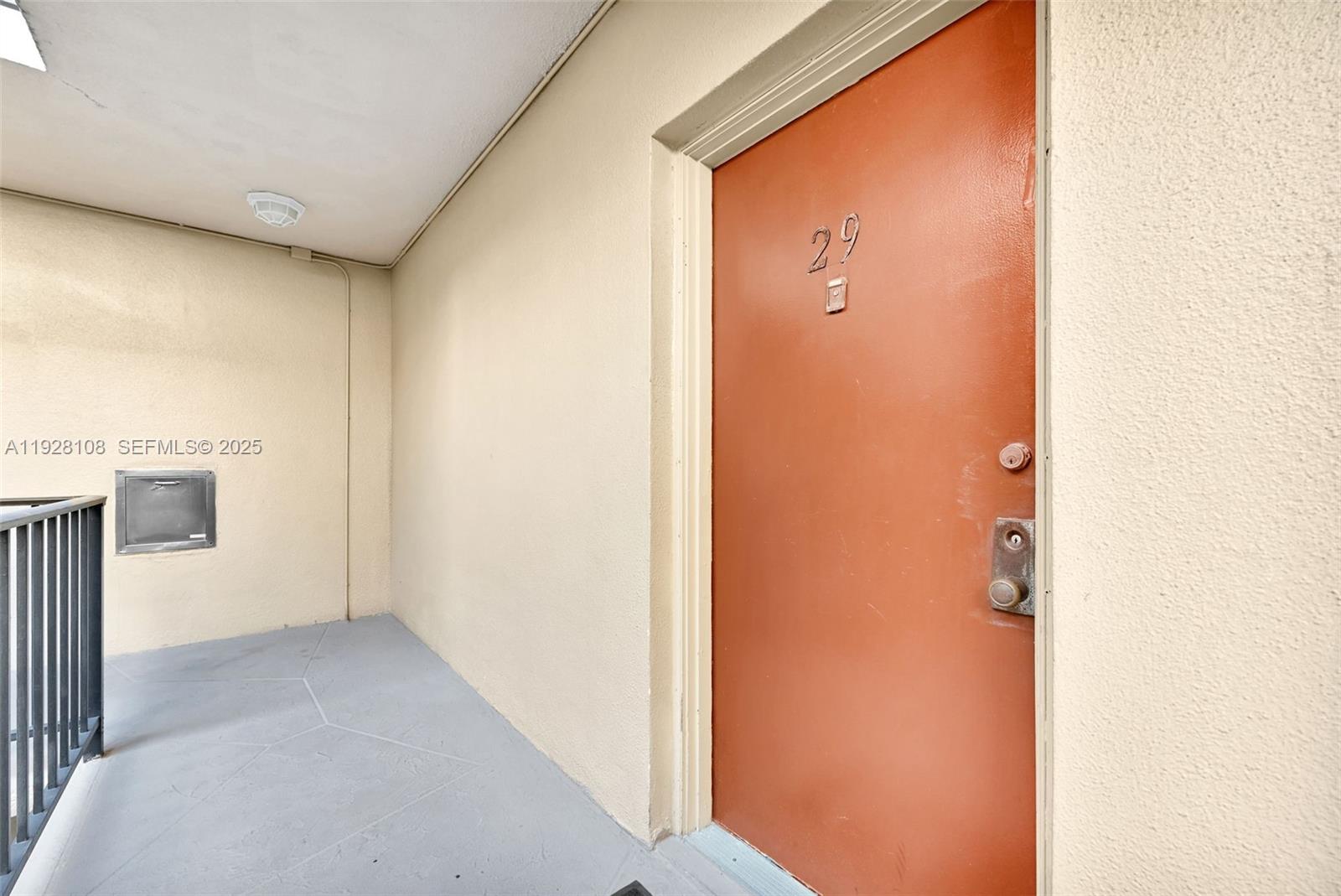 EMERALD HILLS C C APTS CO - Residential