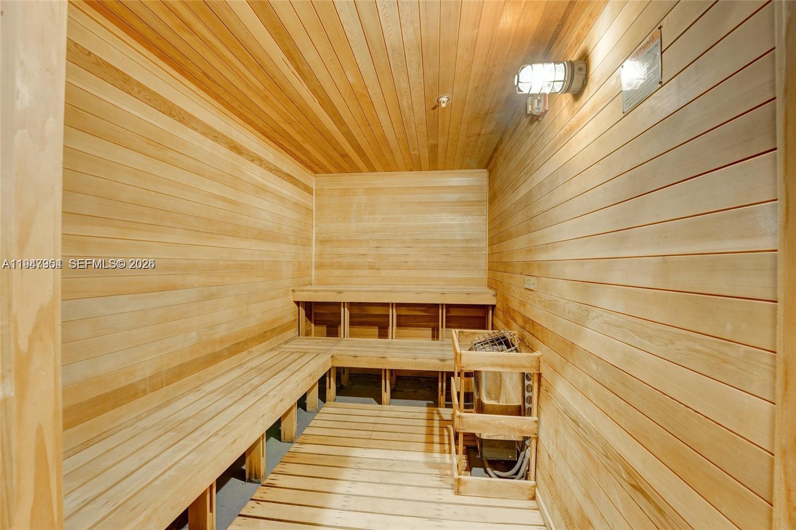 SAYAN CONDO - Residential