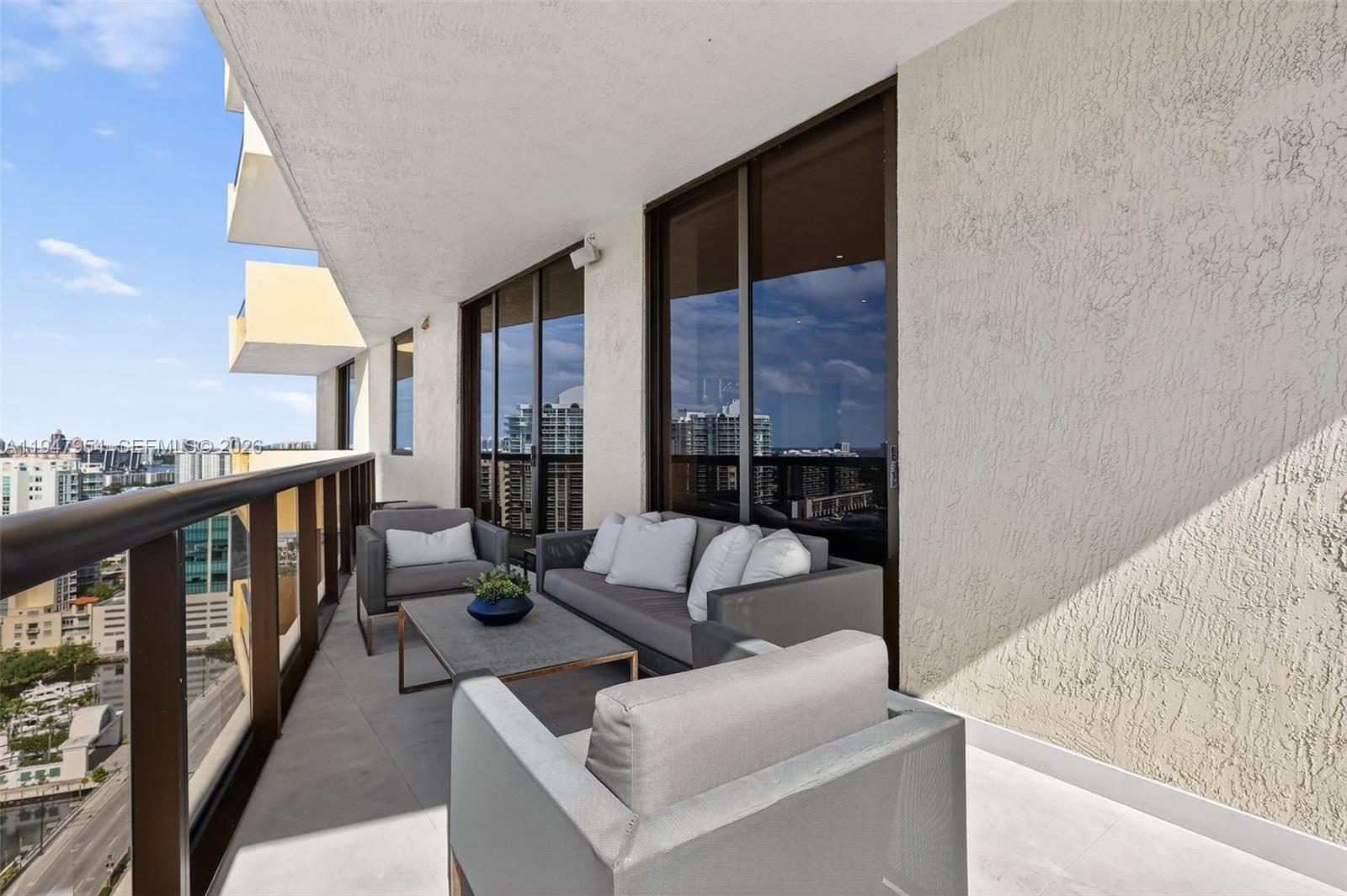 SAYAN CONDO - Residential