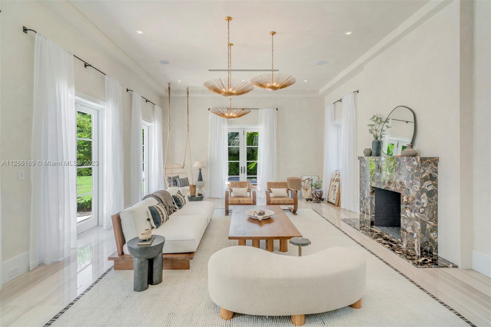 GABLES ESTATES NO 2 - Residential