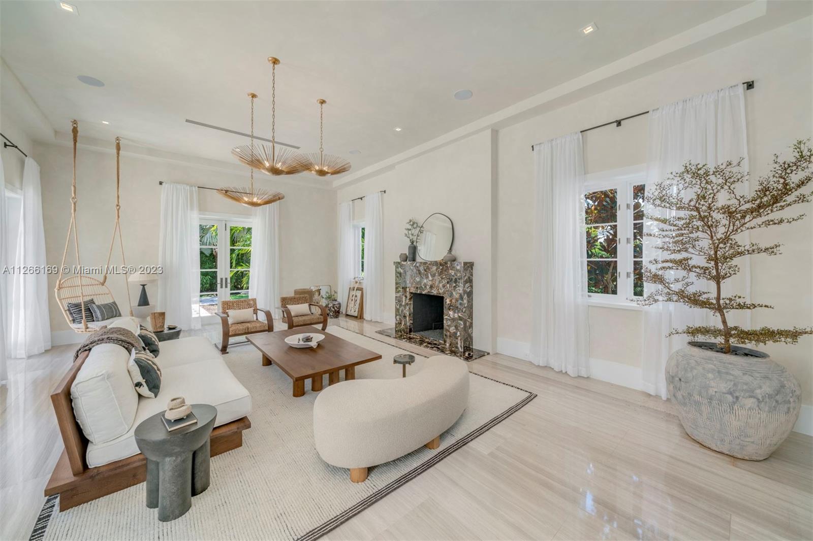 GABLES ESTATES NO 2 - Residential