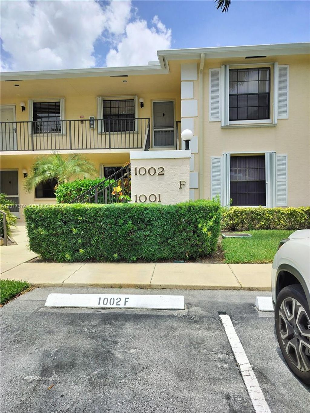 Photo of 1001 Keystone Dr #F, Jupiter, FL 33458 (MLS # A12017374)