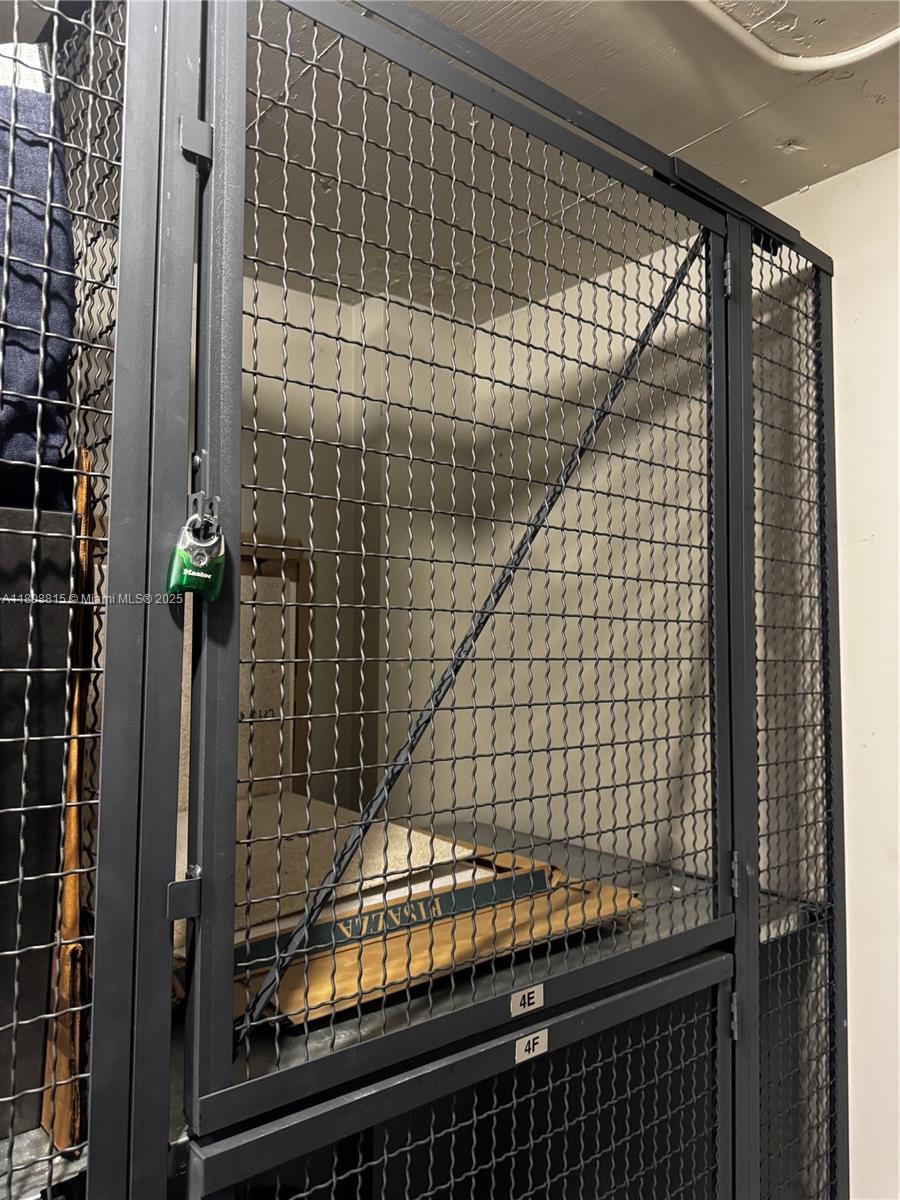 ISLAND TERRACE CONDO - Residential