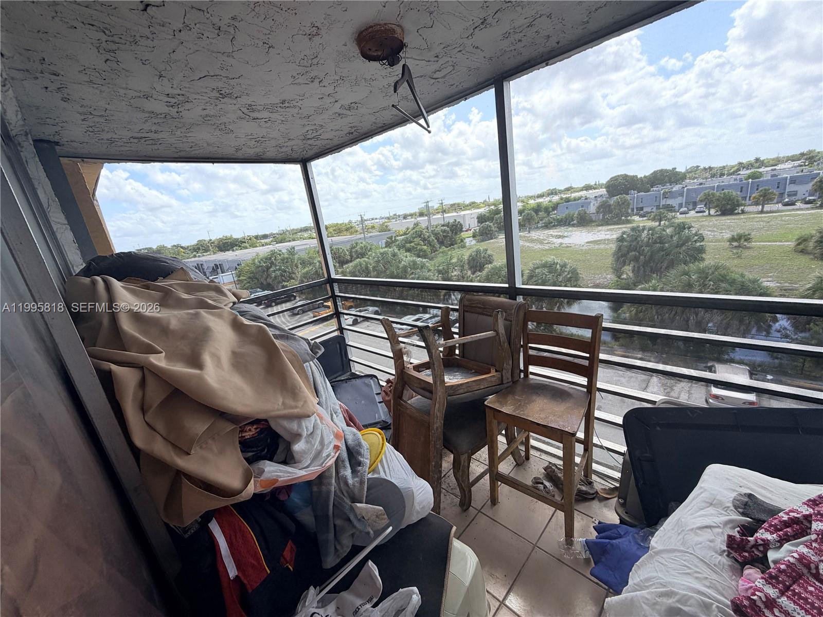 SUNSET HILLS I CONDOMINIU - Residential