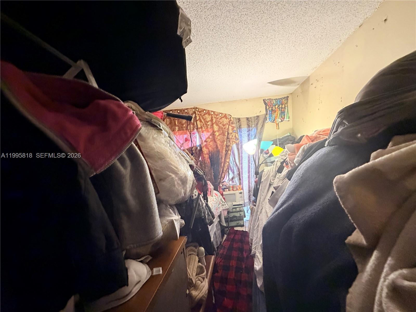 SUNSET HILLS I CONDOMINIU - Residential