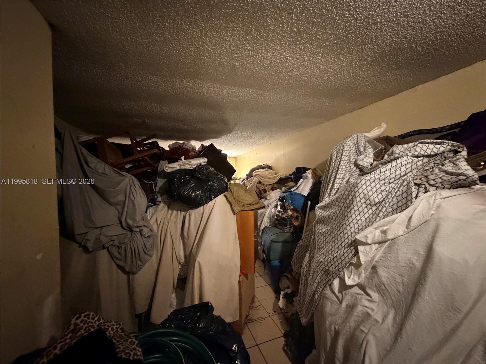 SUNSET HILLS I CONDOMINIU - Residential