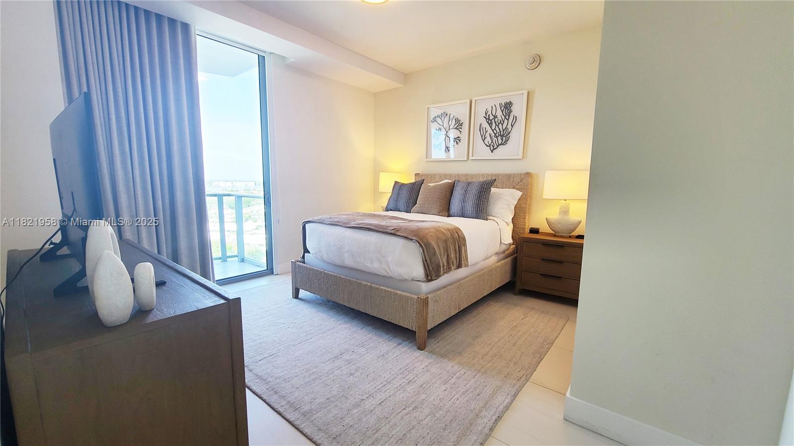 AMRIT OCEAN RESORT 2 CONDO - Residential Lease