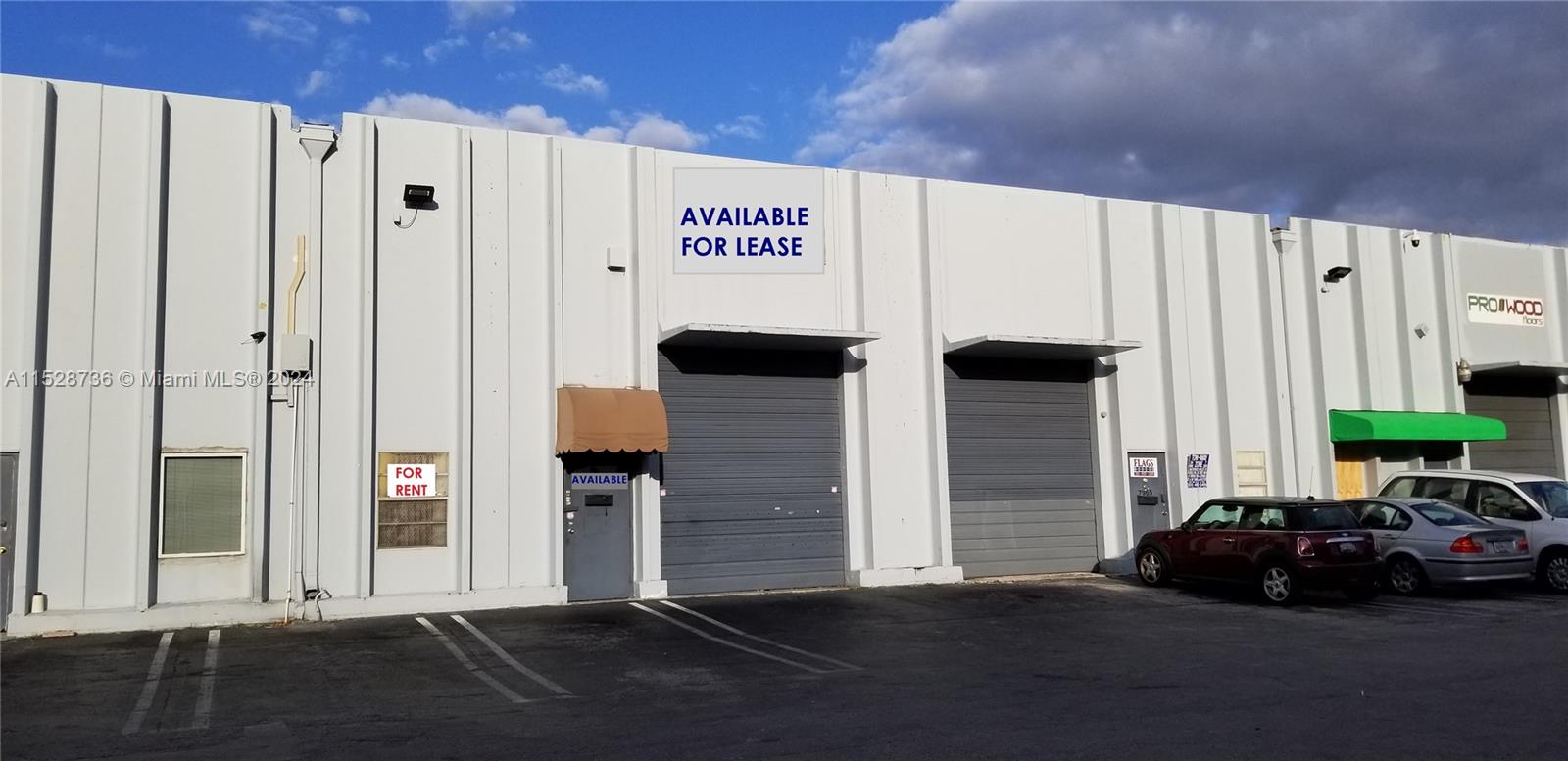 READY to Move In!!! Located in Doral's Design District. 3320 SF Total Size with one front loading STREET level with 1,600 Office and 1,600 Warehouse - Warehouse has 18" Ceiling Twin Tee Concrete roof, Offices and restrooms on both first and second floor. PARKING spaces located in front and rear of unit. Ideal uses includes Art Gallery, Exhibitions, Furniture, Flooring, Tile Showroom and many more.