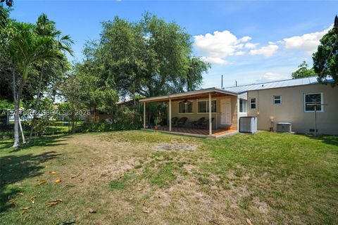 Tiny photo for 2750 NW 4th St, Miami, FL 33125 (MLS # A12041361)
