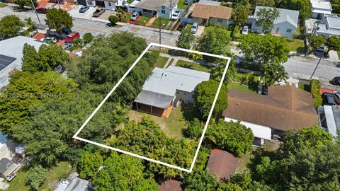 Tiny photo for 2750 NW 4th St, Miami, FL 33125 (MLS # A12041361)