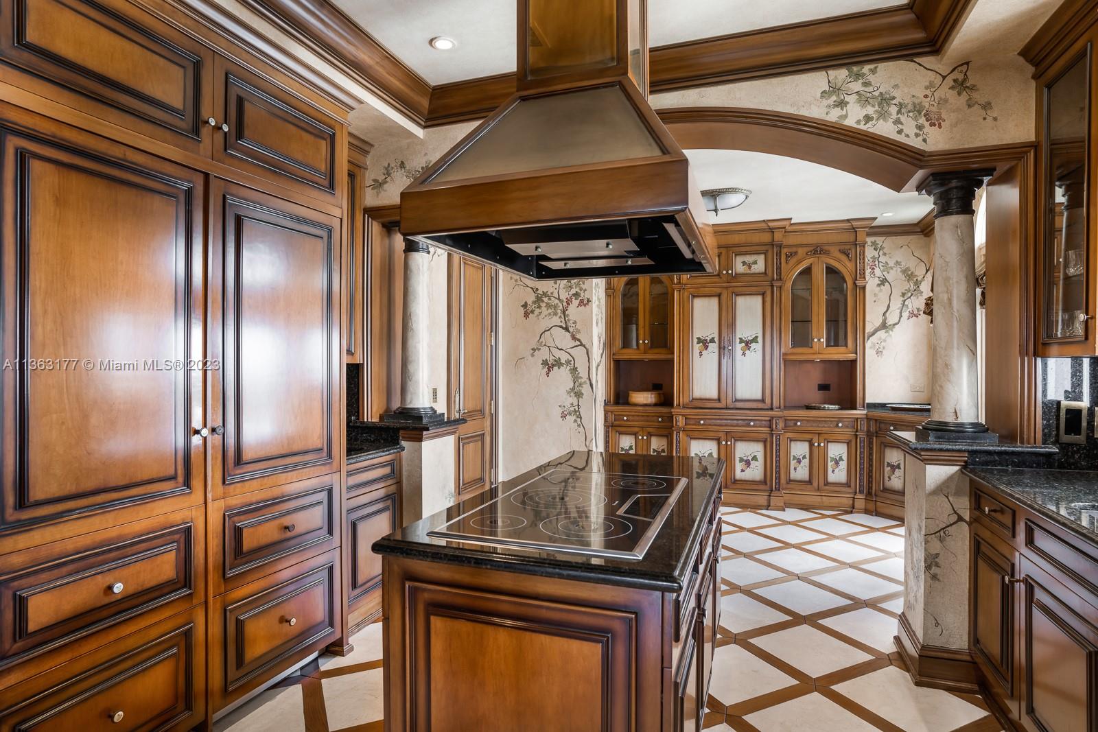 SEGOVIA TOWER CONDO - Residential