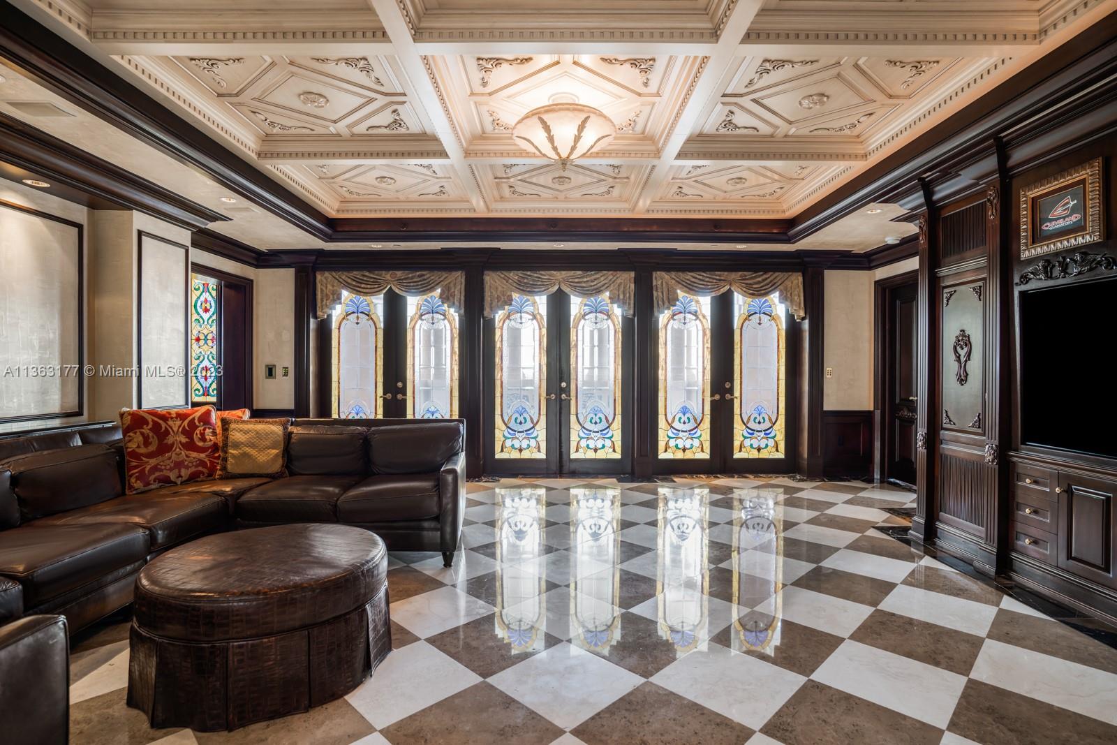 SEGOVIA TOWER CONDO - Residential