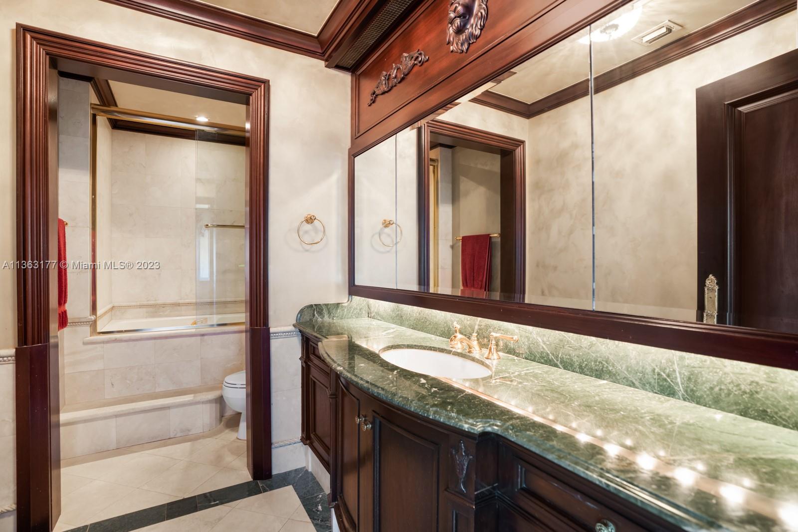 SEGOVIA TOWER CONDO - Residential