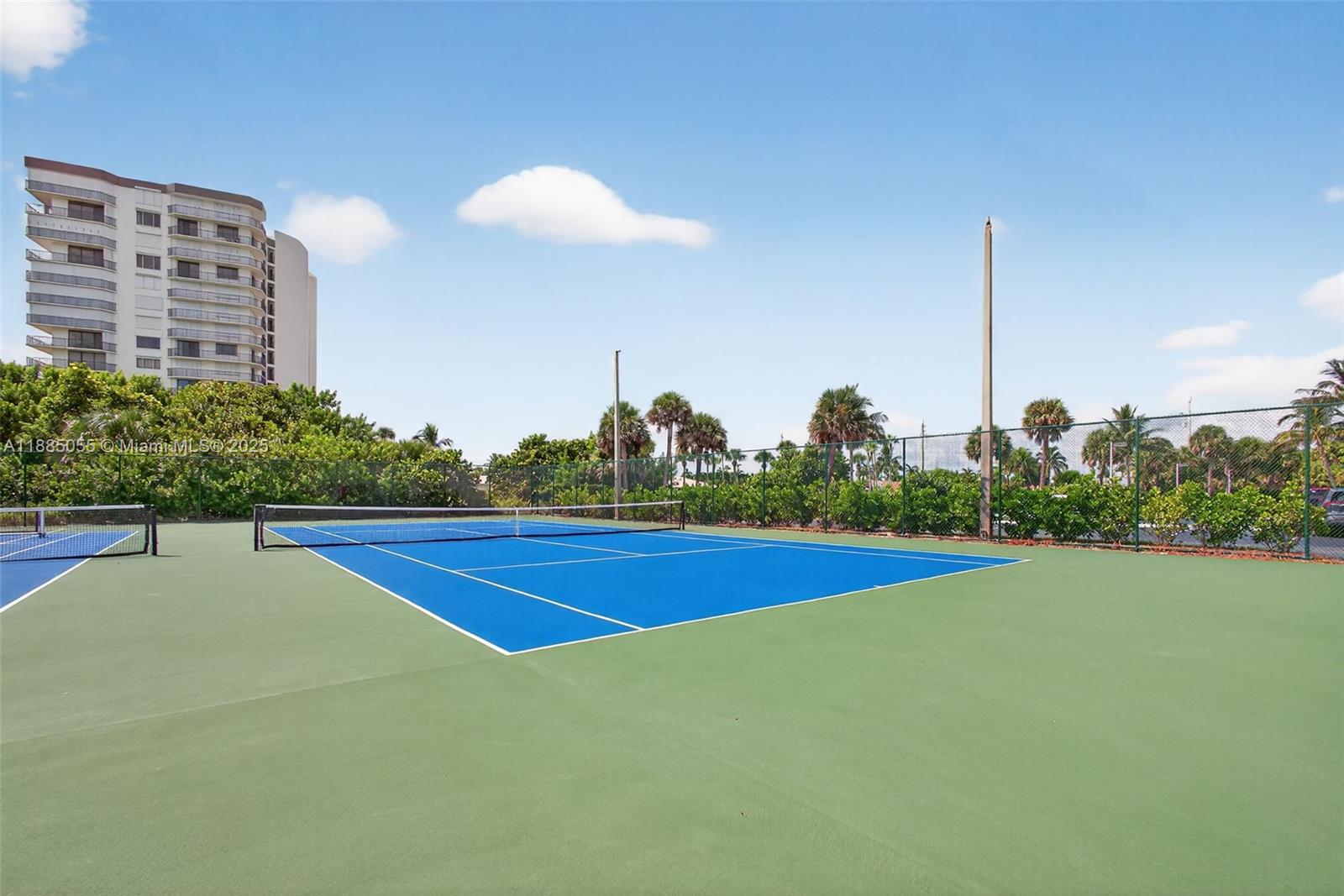 SEA PALMS CONDOMINIUM - Residential