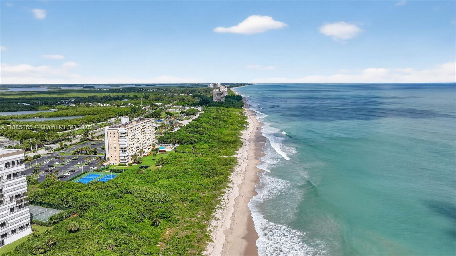 SEA PALMS CONDOMINIUM - Residential