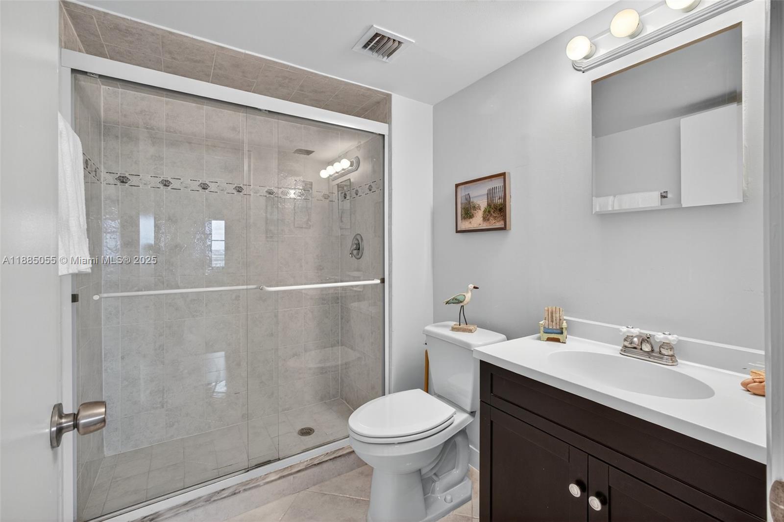 SEA PALMS CONDOMINIUM - Residential