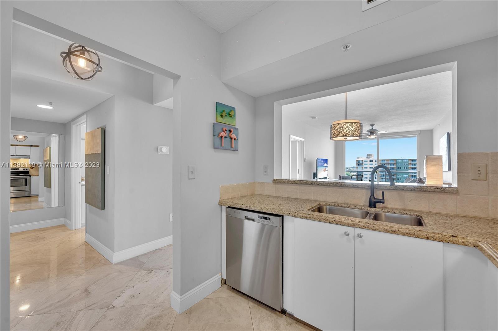 TIDES AT BRIDGESIDE SQUAR - Residential