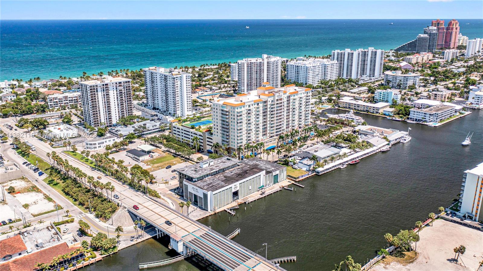 TIDES AT BRIDGESIDE SQUAR - Residential